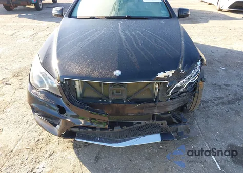 2016 Mercedes-Benz E 400 z USA, uszkodzony, nr VIN WDDKK6FF1GF331331